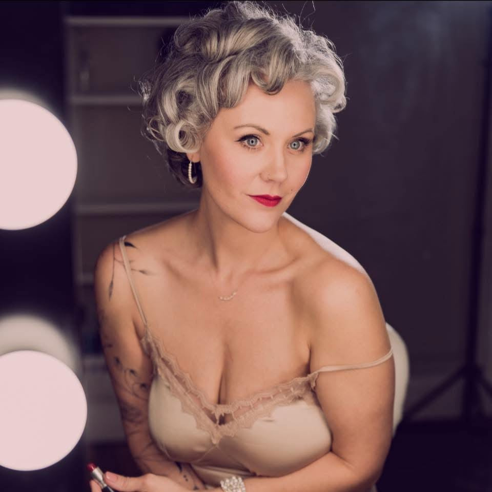 "Berry Me" A Colorful Berry-Cacao Blend