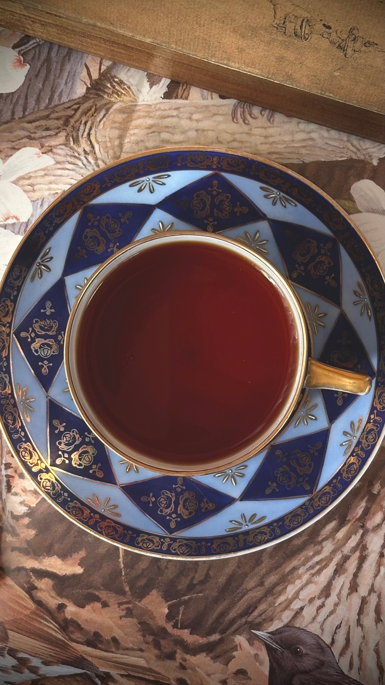 Morning Hawk Breakfast Blend - A smooth, spiced black tea